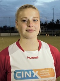 Suzanne Hoetjer kv OWK senioren seizoen 2018-2019